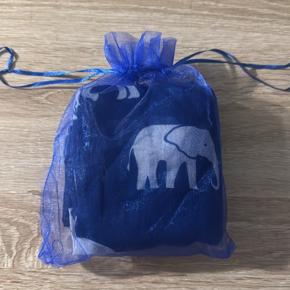 Accessories - ☘️ Royal Blue Elephant Scarf 🐘
